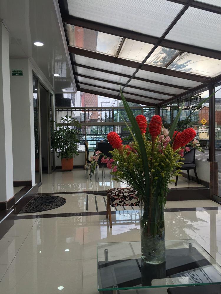 Hotel Casa Quinta Embajada Bogota Buitenkant foto